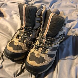 LL Bean Waterproof Women’s Size 8 M Tan Brown Hiking Boots 05455 TEK 2.5